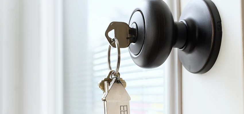 Bifold Door Knob Replacement in Goleta, California