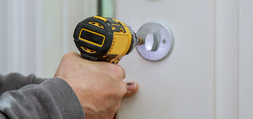 Street Locksmith For Smart Lock Repair in Goleta, CA